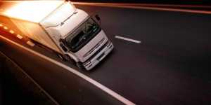 MovingForLove6QuestionsToAskBeforeYouLeap Move Me residential moving moving movers foreman
